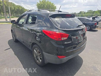 2015 Hyundai Tucson SE – miniatura 2