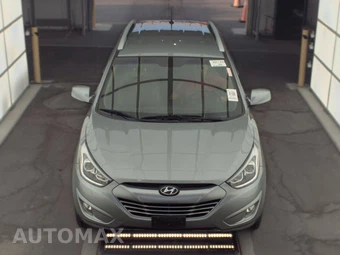 2015 Hyundai Tucson SE – miniatura 2
