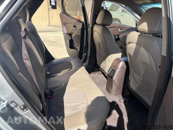 2015 Hyundai Tucson SE – miniatura 12
