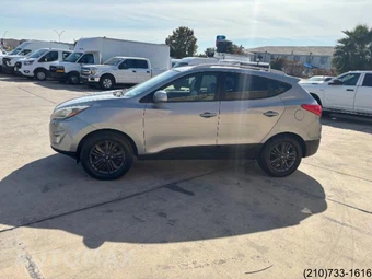 2015 Hyundai Tucson SE – miniatura 8