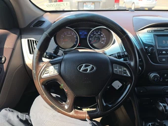 2015 Hyundai Tucson SE – miniatura 10