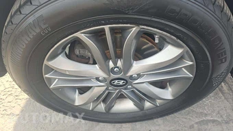 2015 Hyundai Tucson SE – miniatura 41