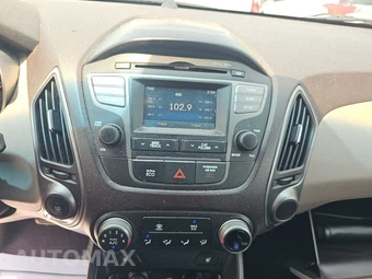 2015 Hyundai Tucson SE - miniatura 17