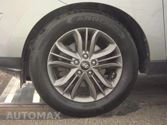 2015 Hyundai Tucson SE - miniatura 9