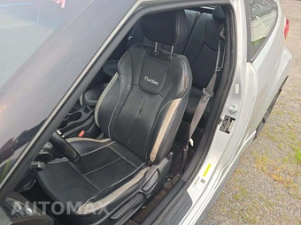 2015 Hyundai Veloster Turbo – miniatura 3