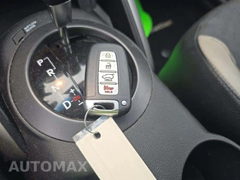 2015 Hyundai Veloster Turbo – miniatura 5