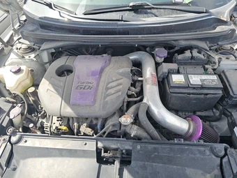 2015 Hyundai Veloster Turbo – miniatura 15