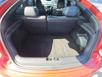 2015 Hyundai Veloster Turbo – miniatura 16