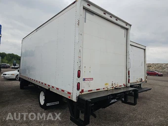 2015 Isuzu NPR HD Base Low Tilt – miniatura 6
