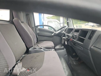 2015 Isuzu NPR HD Base Low Tilt – miniatura 8