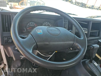 2015 Isuzu NPR HD Base Low Tilt – miniatura 10