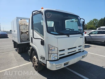 2015 Isuzu NPR HD Base Low Tilt – miniatura 3