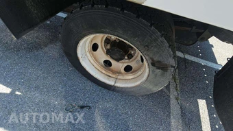 2015 Isuzu NPR HD Base Low Tilt – miniatura 49