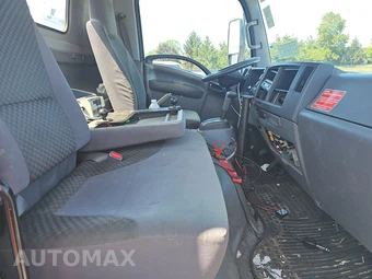 2015 Isuzu NPR HD Base Low Tilt – miniatura 8