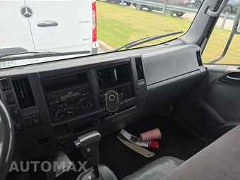 2015 Isuzu NPR HD Base Low Tilt - miniatura 11