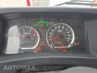2015 Isuzu NPR HD Base Low Tilt - miniatura 12