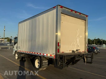 2015 Isuzu NPR XD Base Low Tilt – miniatura 9