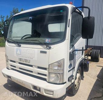 2015 Isuzu NPR XD Base Low Tilt — car from the USA, Manheim Buy-Now listing at AUTOMAX