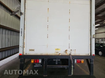 2015 Isuzu NPR XD Base Low Tilt – miniatura 15