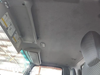 2015 Isuzu NPR XD Base Low Tilt – miniatura 18