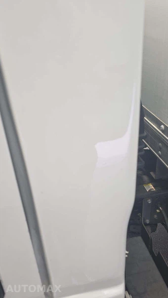 2015 Isuzu NPR XD Base Low Tilt – miniatura 23