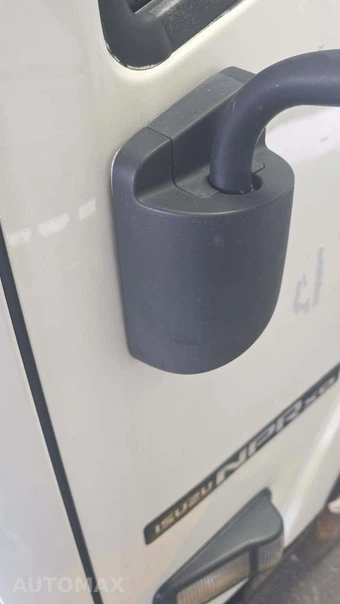 2015 Isuzu NPR XD Base Low Tilt – miniatura 29