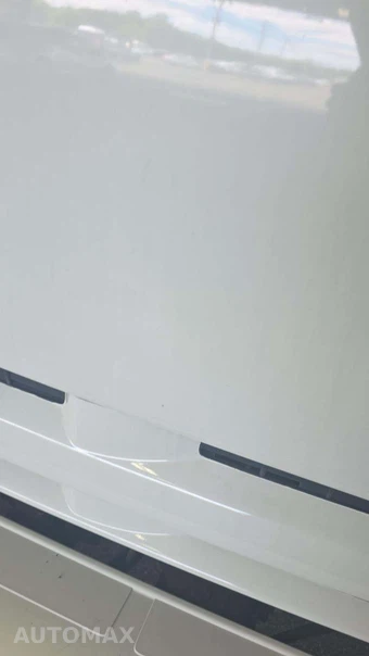 2015 Isuzu NPR XD Base Low Tilt – miniatura 33