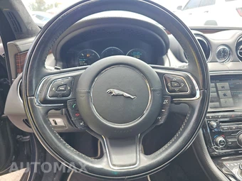 2015 Jaguar XJL Portfolio – miniatura 10