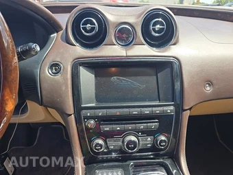 2015 Jaguar XJL Portfolio - miniatura 11