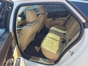 2015 Jaguar XJL Portfolio - miniatura 13