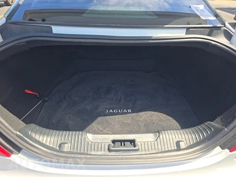 2015 Jaguar XJL Portfolio - miniatura 16