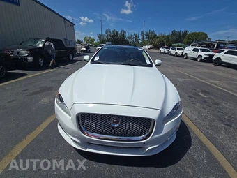 2015 Jaguar XJL Portfolio - miniatura 2