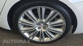 2015 Jaguar XJL Portfolio - miniatura 22