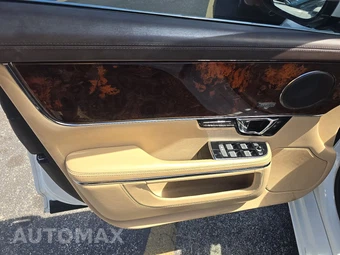 2015 Jaguar XJL Portfolio - miniatura 9