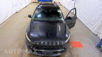 2015 Jeep Cherokee Altitude Edition - miniatura 2