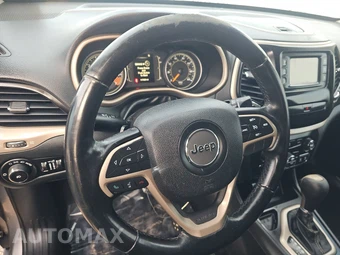 2015 Jeep Cherokee Latitude - miniatura 10