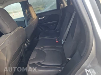 2015 Jeep Cherokee Latitude - miniatura 13