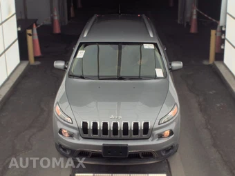 2015 Jeep Cherokee Latitude - miniatura 2