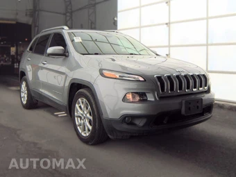 2015 Jeep Cherokee Latitude - miniatura 3