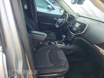 2015 Jeep Cherokee Latitude - miniatura 8