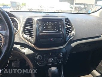 2015 Jeep Cherokee Latitude - miniatura 11
