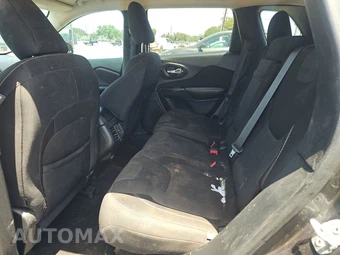 2015 Jeep Cherokee Latitude - miniatura 13