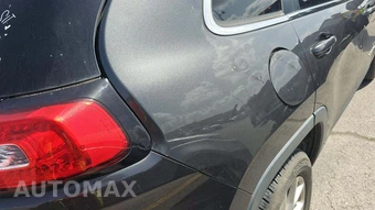 2015 Jeep Cherokee Latitude - miniatura 26