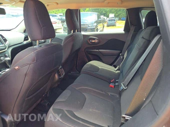 2015 Jeep Cherokee Latitude - miniatura 13