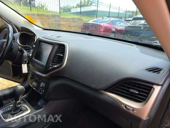 2015 Jeep Cherokee Latitude - miniatura 19