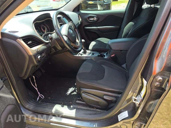 2015 Jeep Cherokee Latitude - miniatura 6