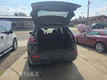 2015 Jeep Cherokee Latitude - miniatura 14