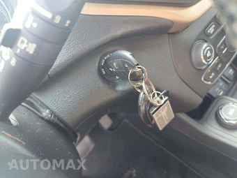 2015 Jeep Cherokee Latitude - miniatura 8