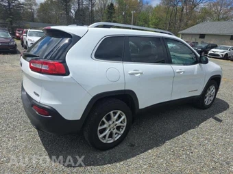 2015 Jeep Cherokee Latitude - miniatura 19