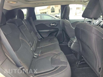2015 Jeep Cherokee Latitude – miniatura 16